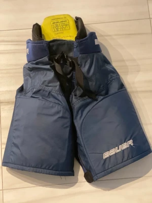 Hockeybyxor - Hockeybyxor från Bauer