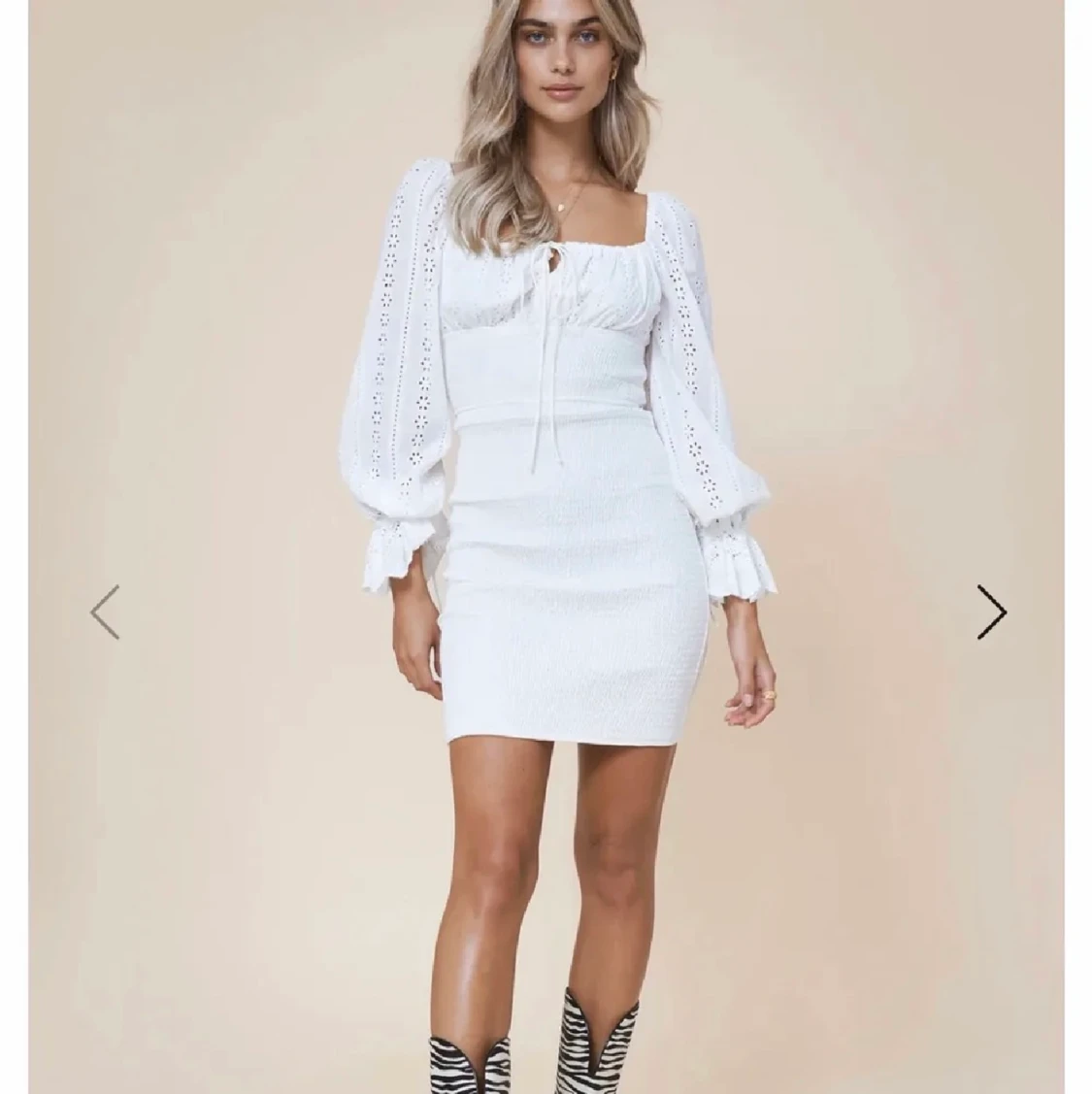 Adoore klänning storlek 38 nypris 1500