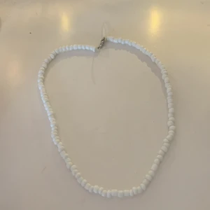 Halsband  - Gjort själv 