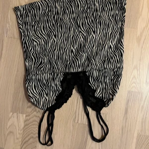 zebra topp y2k lingerie - supersöt zebratopp/underlinne i fint skick 