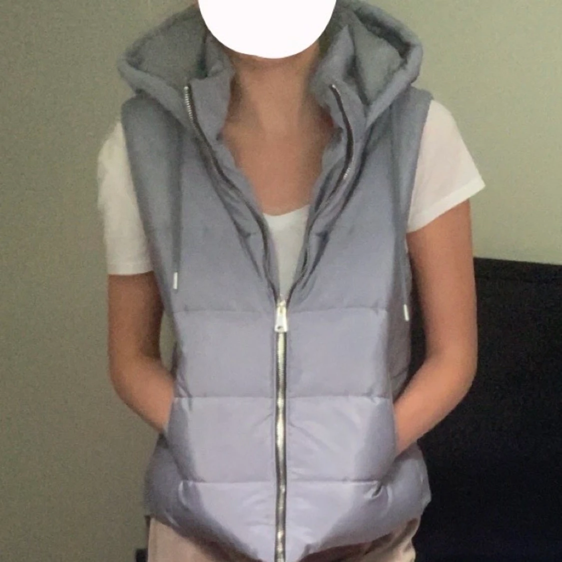 Vadderad väst med luva - 90