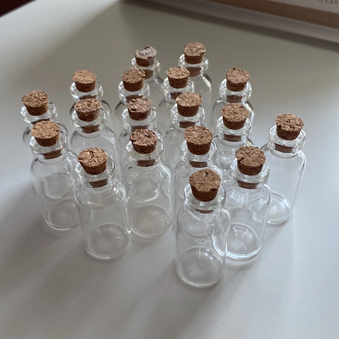 Små glasflaskor - 91