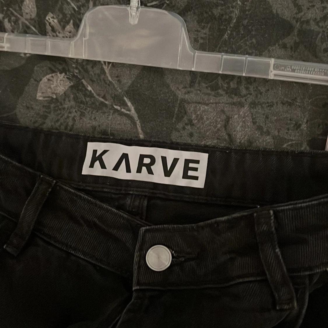 Svarta högmidjade jeans - 91