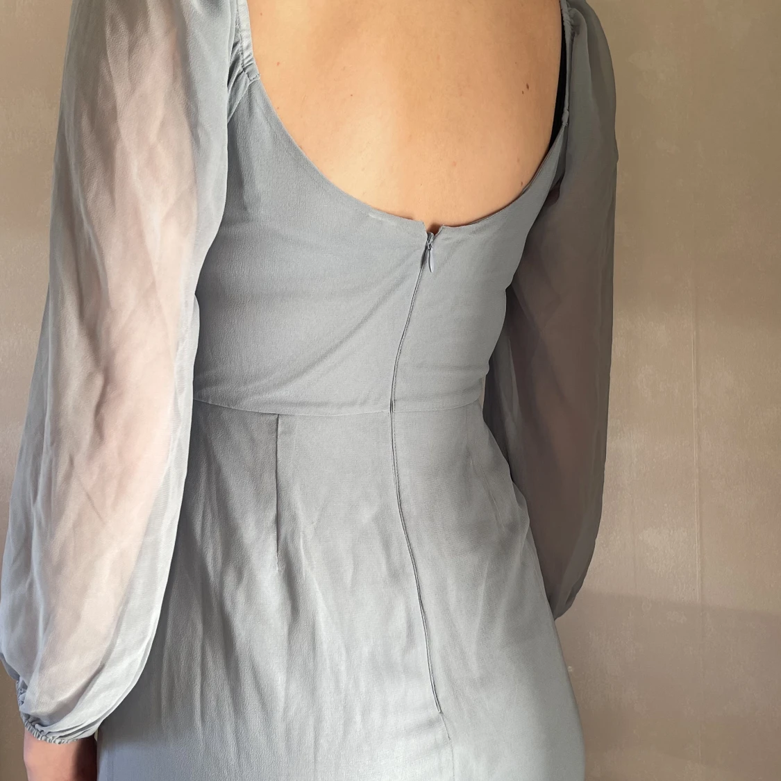 Ljusblå klänning från Nelly  - 90