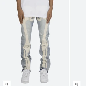 Jeans - Helt nya, köpta för 650kr