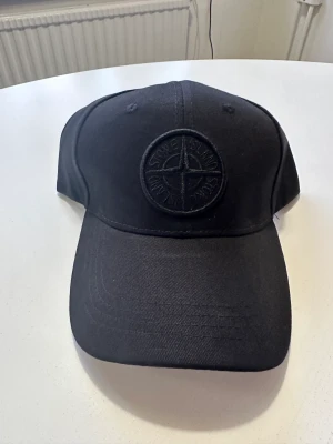 Stone Island keps - Helt ny Stone Island keps 