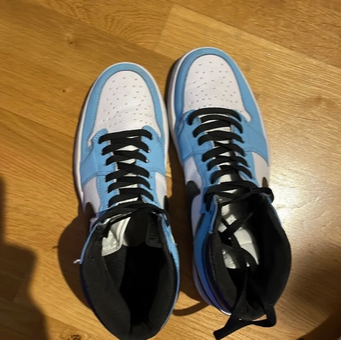 Air Jordan 1 high white university