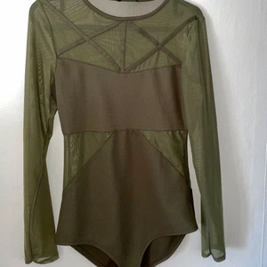 Sexig body - Bekväm, elastisk. Använd fåtal gånger 