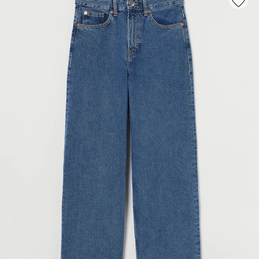 Oanvända jeans från H&M👖💙. Jeans & Byxor.