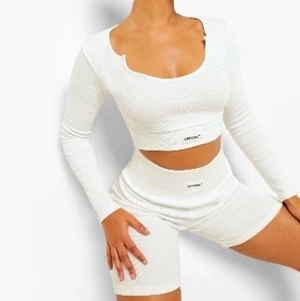 Ribbad top - Stl 38💞 bra skick!