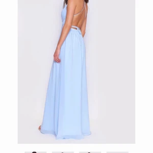 Balklänning - Balklänning från youmefashion storlek 36. Nypris 1899kr! Mitt pris 1000kr! Priset kan gå att diskutera!