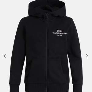 Peak performance zip hoodie använt få gånger och är i storlek xs.