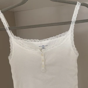 Gulligt linne från brandy - Säljer detta supersöta linne från brandy som jag använt va 2 gånger:)