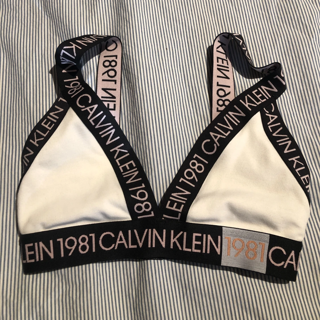 Calvin klein bralette - 90
