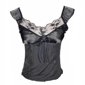 Söt vintage blus - Kommer säljas på jealoussecondhand.com