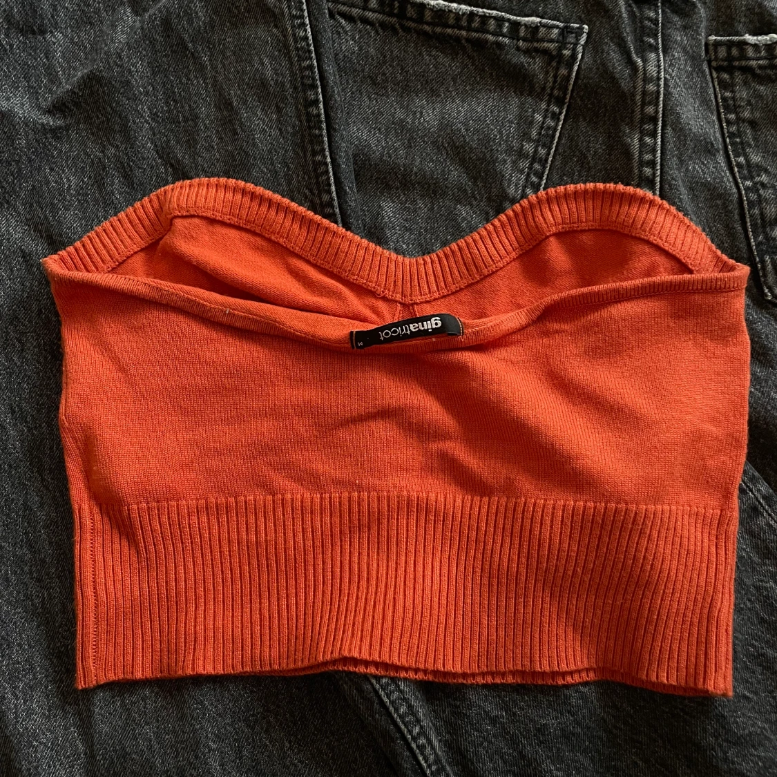 Gina Tricot stickad croptop - 91