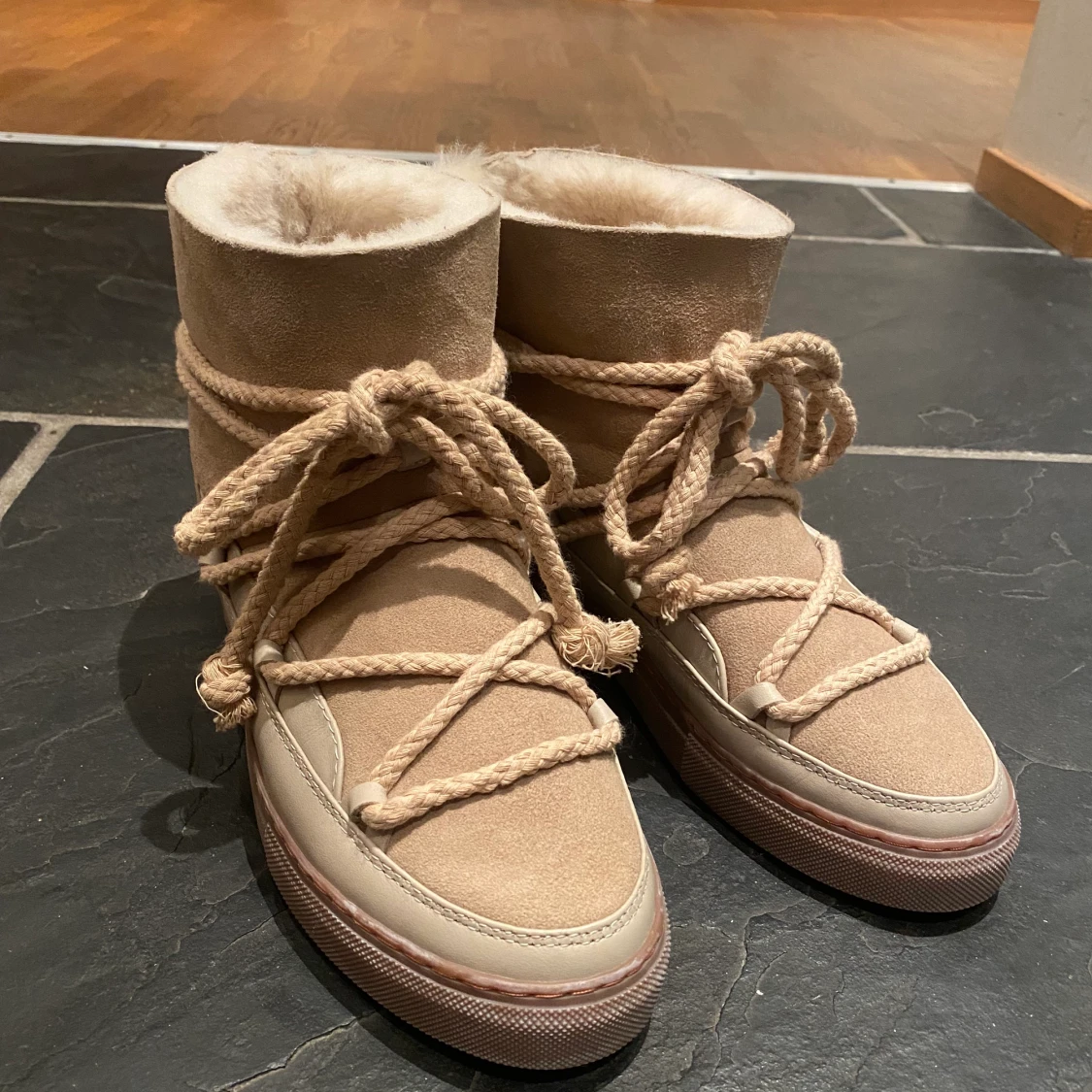 Inukii skor i storlek 39 - 90