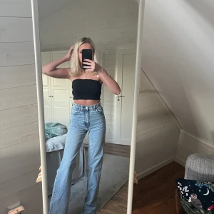 Jeans  - Sparsamt använda jeans från zara. 