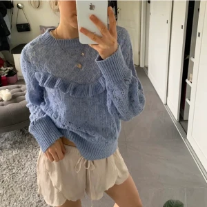 Stickad tröja - Stickad tröja som jag knappt använder 💕