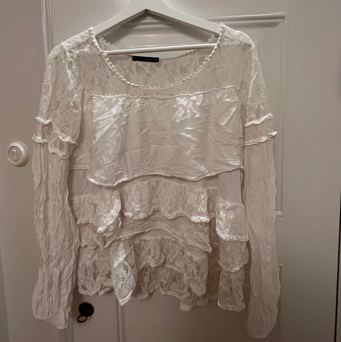 Vit blus me spets 💕 - 90