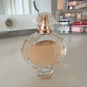 Parfym olympea  - 30ml endast testad