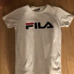 Fake fila t-shirt som jag köpte i Turkiet. Frakt till tillkommer på 39kr!