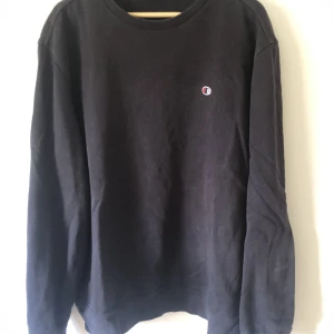 Champion crewneck XXL  - Svart Champion crewneck XXL