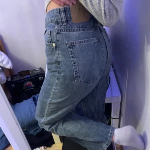 Jeans - Baggy jeans. Passar inte mig längre. Skitsnygga💕