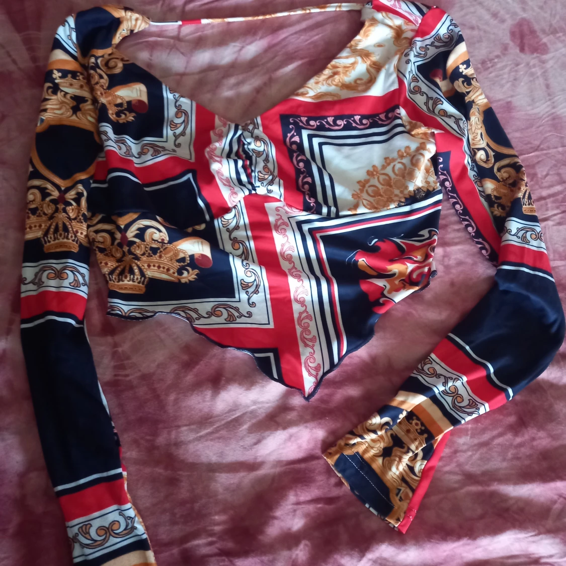 Mönstrad magtröja - 90