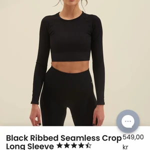 Aimn topp - Helt ny topp från aimn som jag säljer då den är lite för liten på mig🥰 nypris 549kr Frakt:62kr 