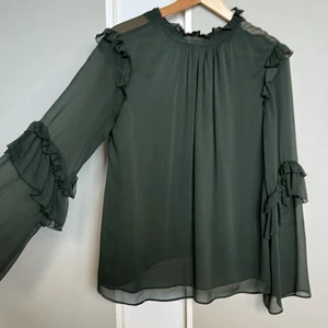 Grön blus💚 - Grön blus från Zara💚 strl XS