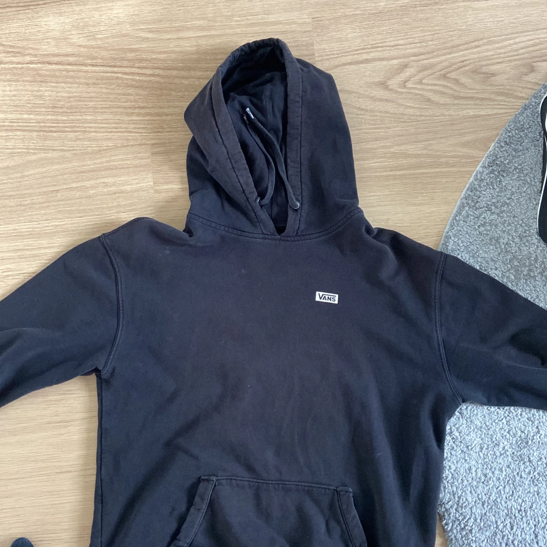 Svart hoodie Vans