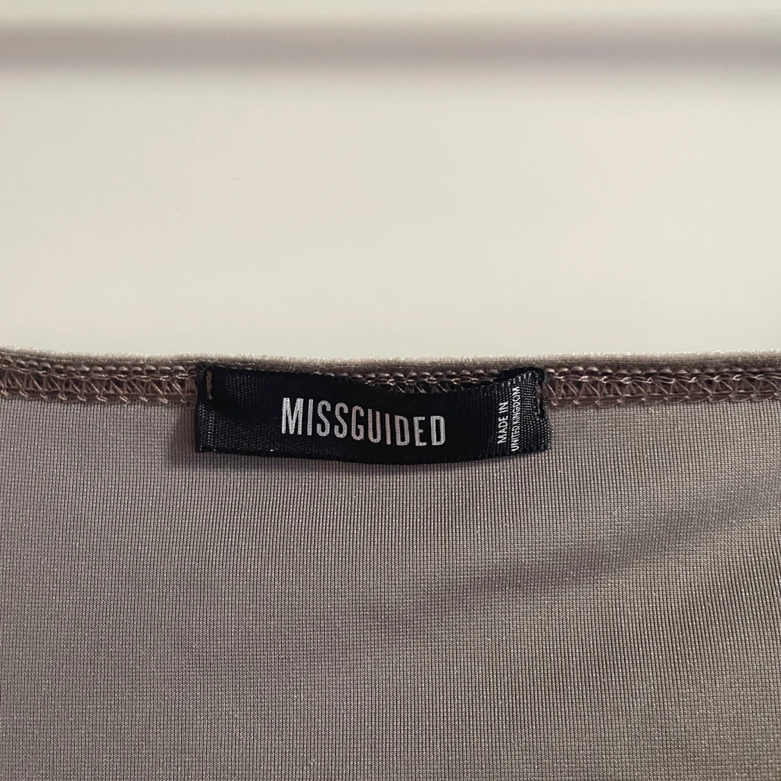 Missguided topp i sammet strlk 38 - 91