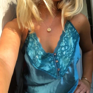 Sidenlinne - Jättefint sidenlinne, knappt använt 