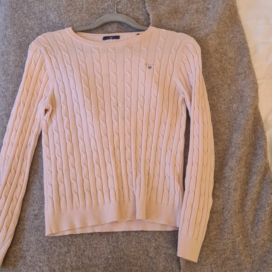 Superskön GANT tröja - 90