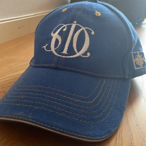 Keps - Snygg keps. Blå. 45 kr plus frakten