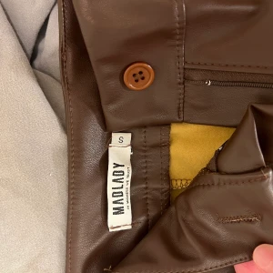 Madlady Skinnbyxor  - Fina Skinnbyxor från Madlady i storlek S, aldrig använd och i mycket bra skick 