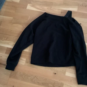 Fin tock tröja  - Fin tjock tröja i bra skick 