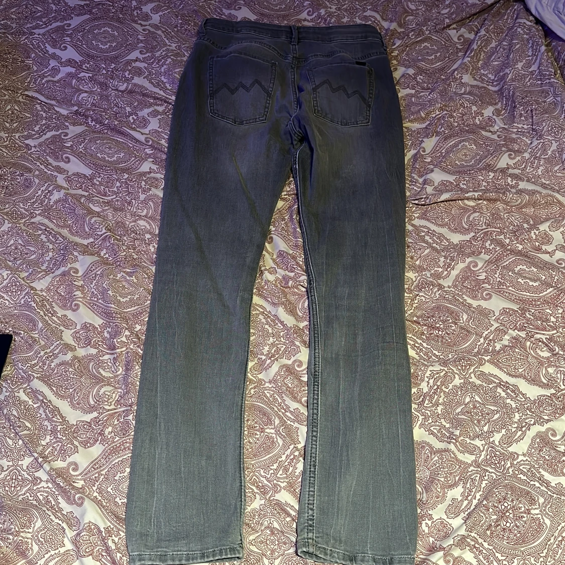 Fina jeans från H&M  - 90