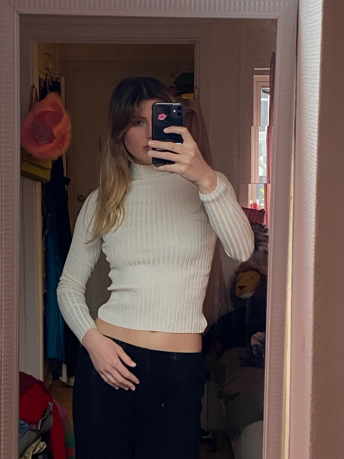 Longs sleeved cream coloured too