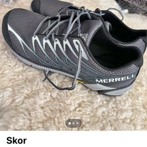 Fresh Schoos Merrell  - Good walking schoes - 