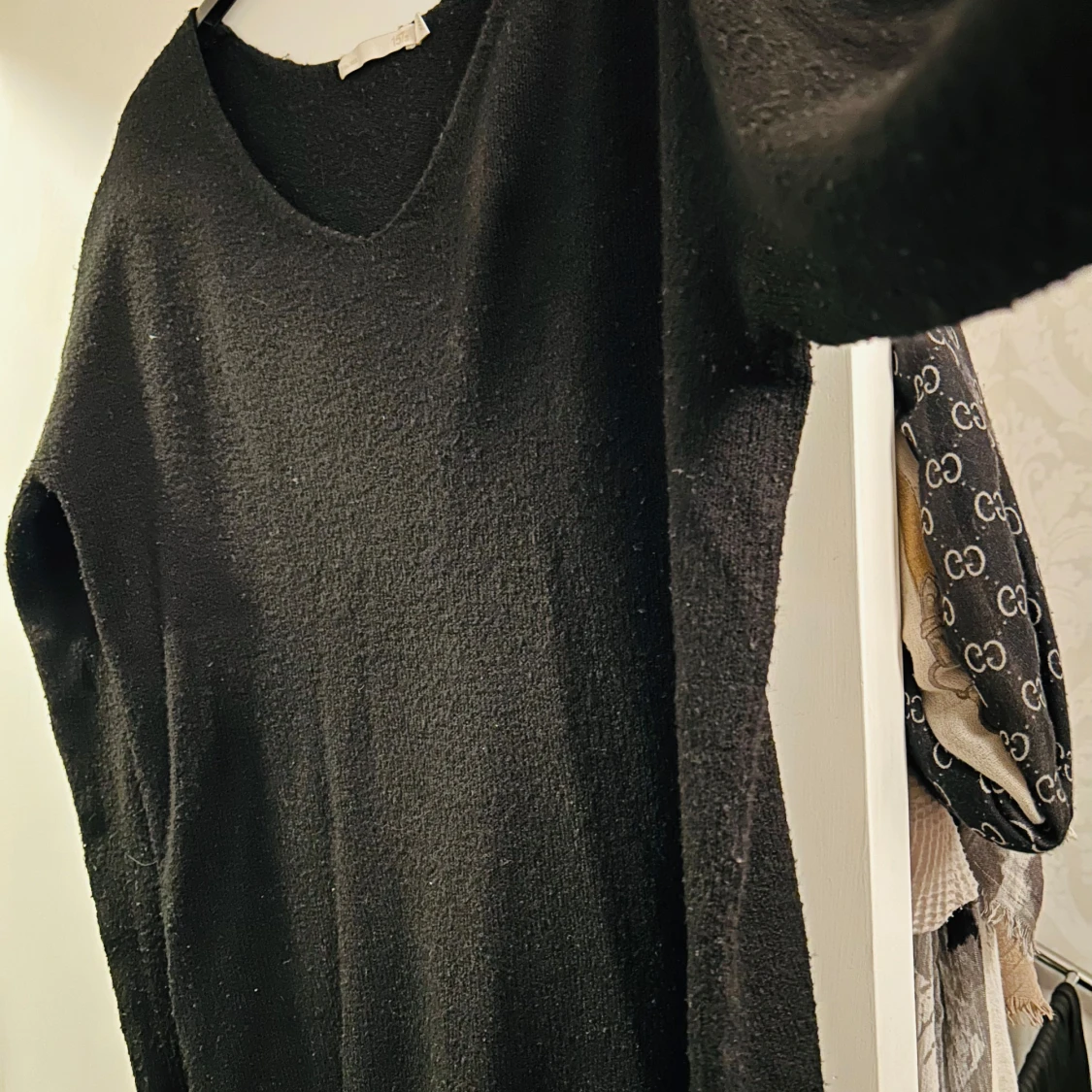 Svart tröja från 157 - 93