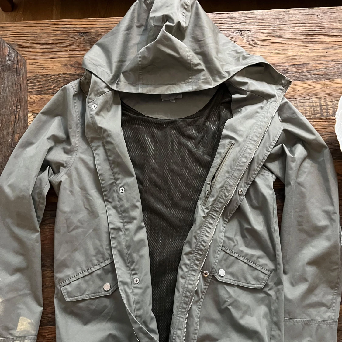 Schysst vind/regnjacka  - 91