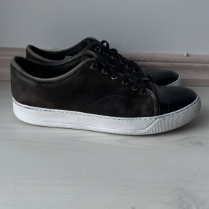 Lanvins  - Vill bara bli av med mina lanvins just nu. Därför säljer jag sjukt billigt, vi kör först till kvarn då de är så billigt pris 🌟