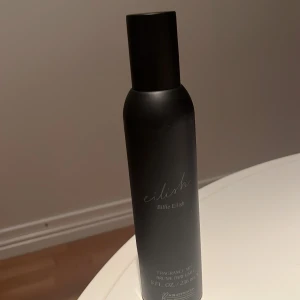 Body mist  - Helt ny! Sälja för att jag har två! Billie Eilish populära parfym fast i body mist istället ❤️