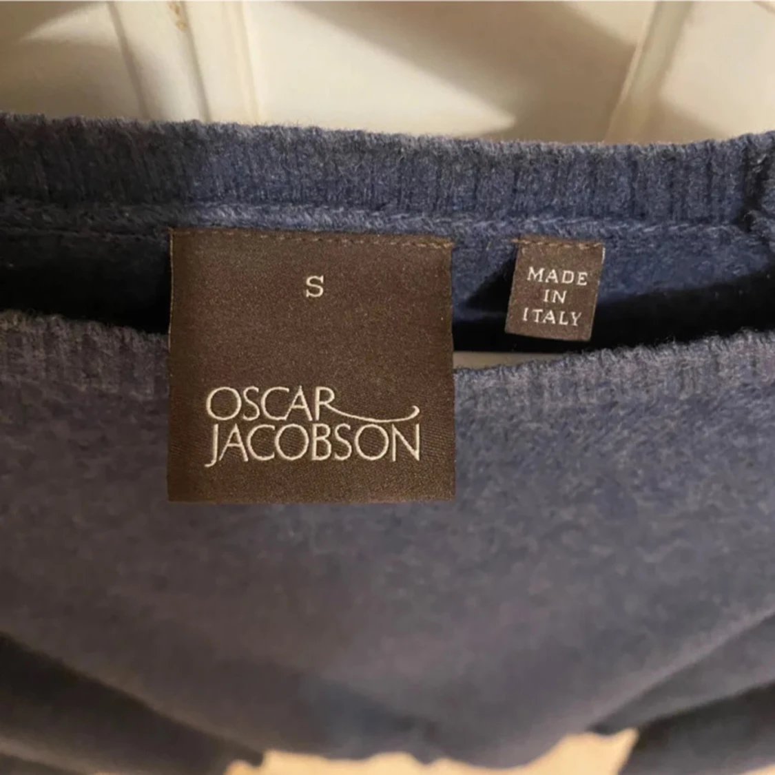 Blå tröja från Oscar Jacobson - 90