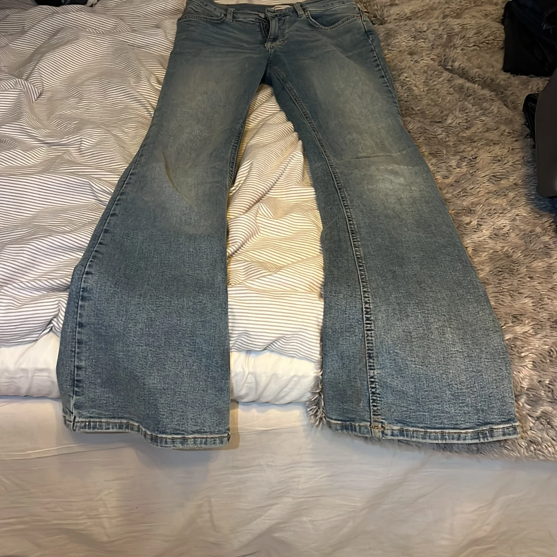 Blå bootcut jeans från Perfect Jeans - 90
