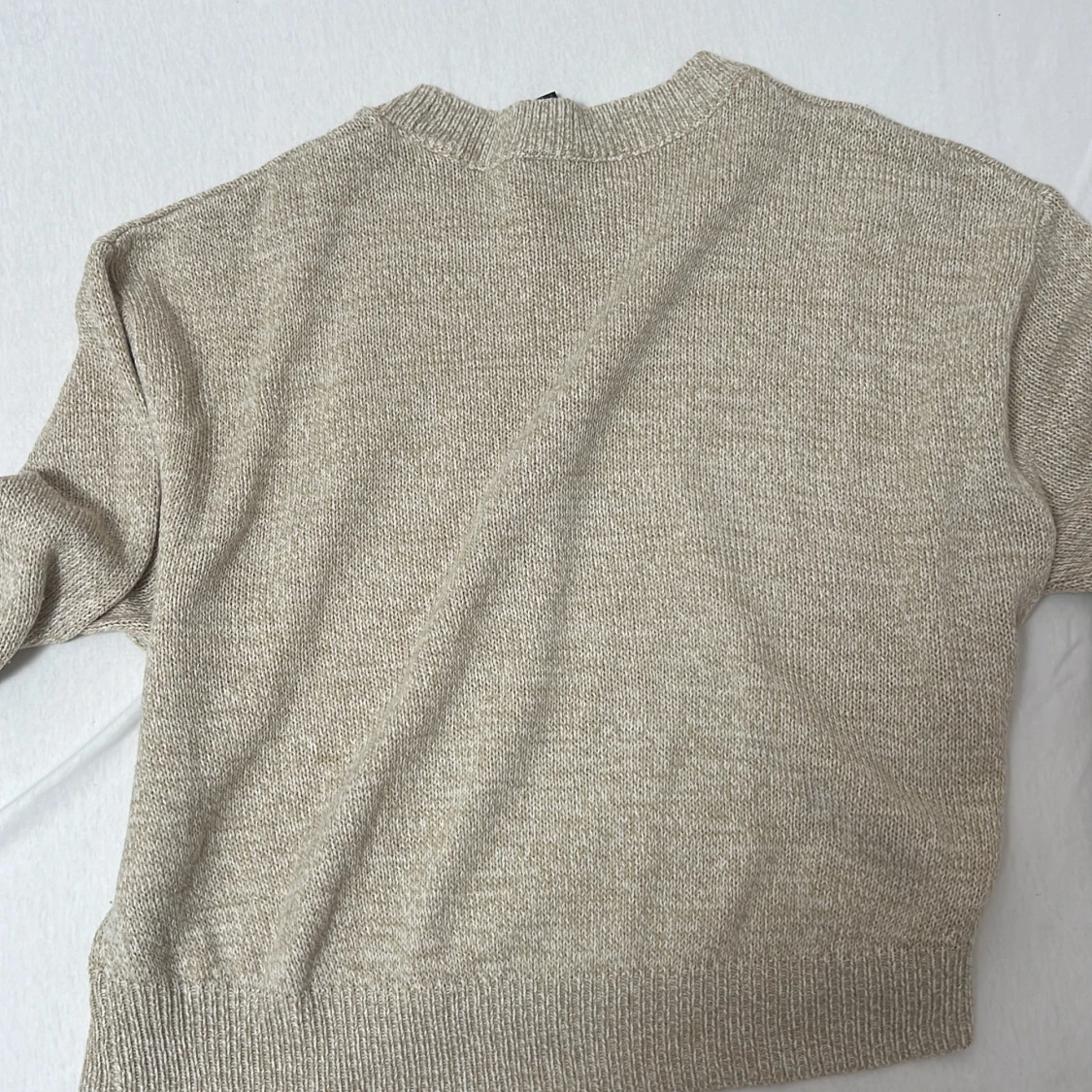 Beige stickad tröja från H&M Divided - 91