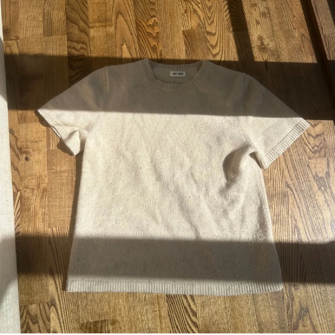 Soft Goat T-shirt beige - 91