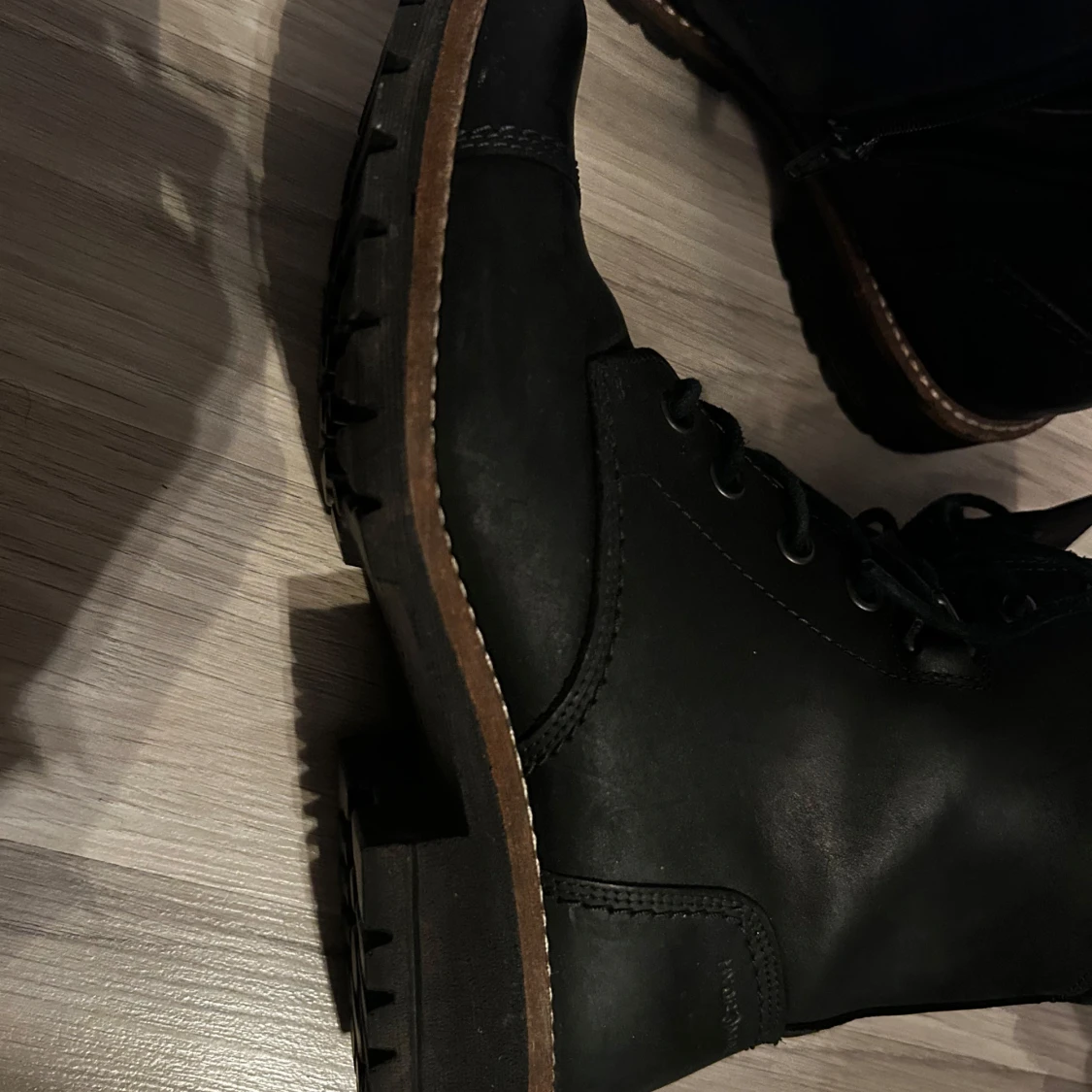 Svarta boots med snörning - 92